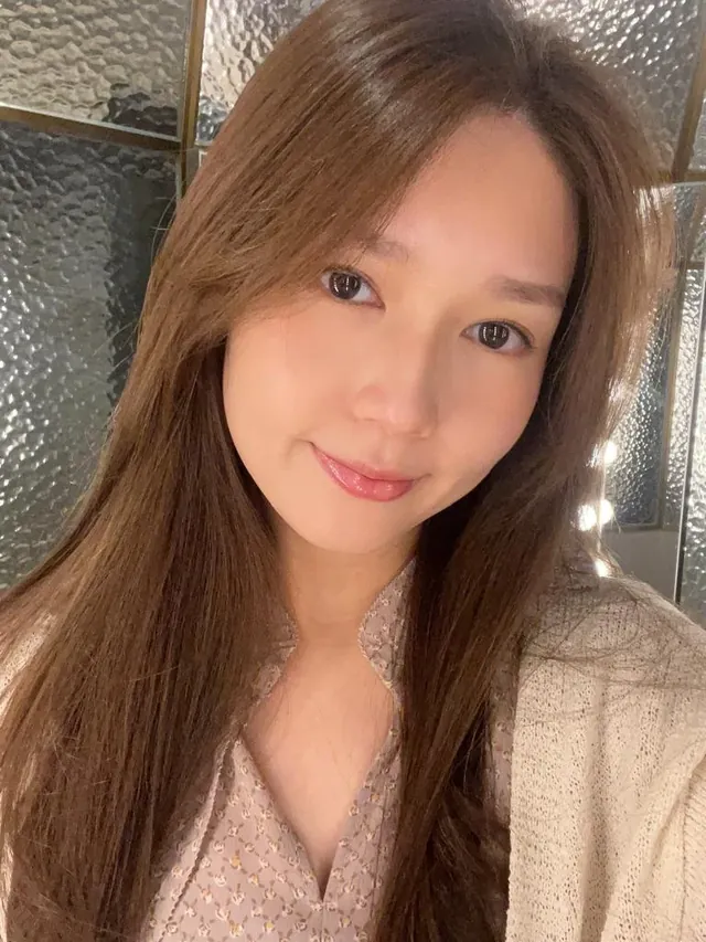 Vepó 美容師 Hannah
